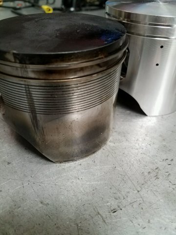 Dans Pistons.jpg